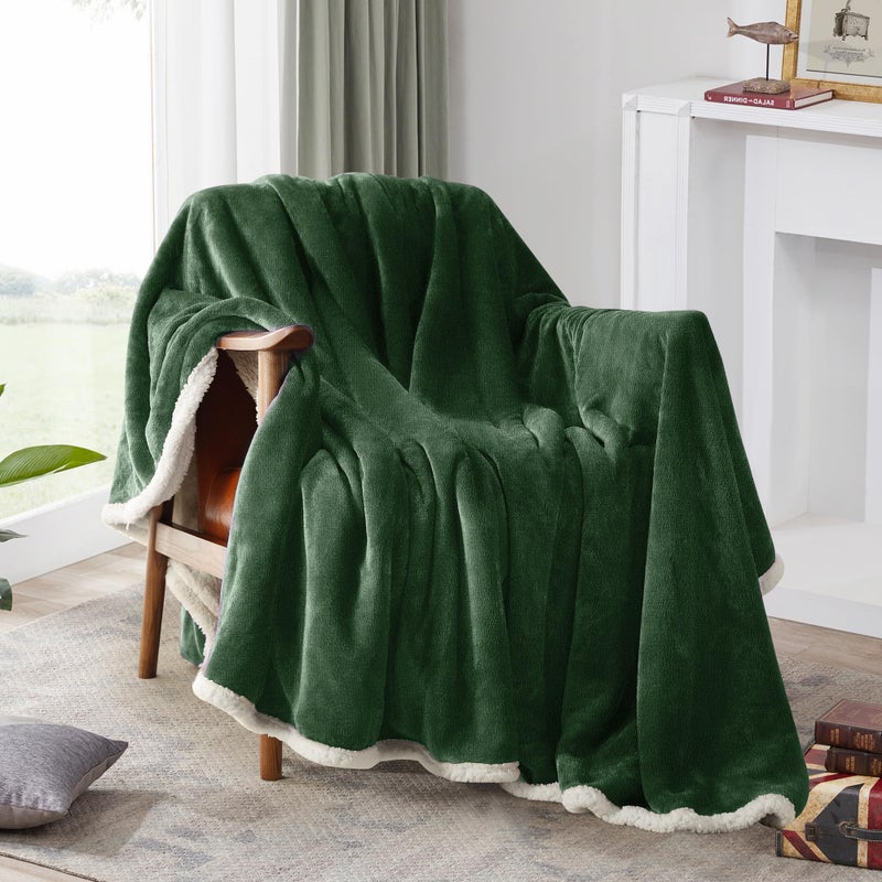 Beautex Sherpa Fleece رمي البطانيات الناعمة الناعمة الفانيلا الفخمة أفخم ورمي بطانيات الحضن الخضراء المريحة غامض لأريكة أريكة أريكة (50 "" × 60 "" sagegreen) - Image 2