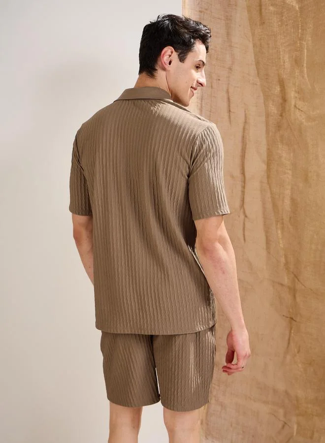 SASSAFRAS Sassafras Men Beige Textured Relaxed Fit Shorts with Drawstring Waist