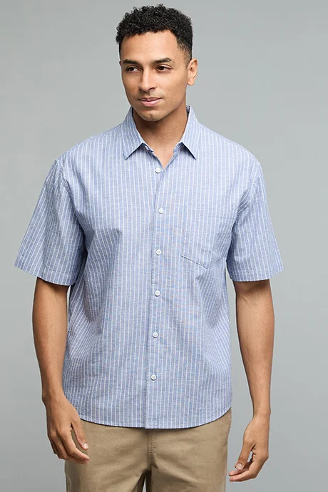 R&B Striped Shirt with Classic Collar and Short Sleeves