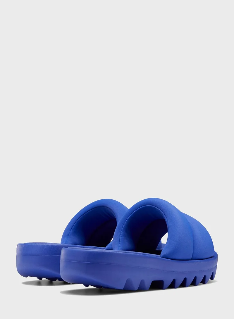 Reebok Cardi Slides