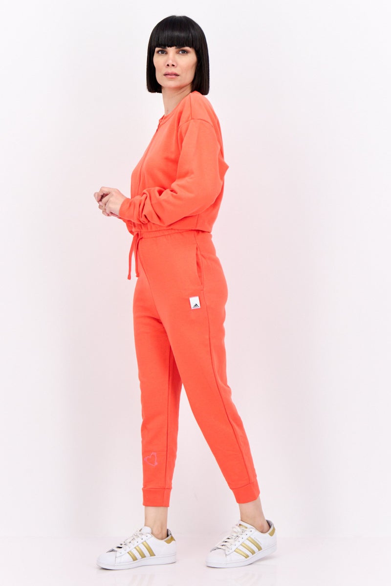 Adidas بدلة رياضية نسائية بأكمام طويلة مناسبة للخارج، برتقالي - Image 3