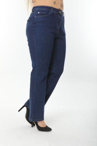 Straight Leg Relaxed Fit Lycra Women's Black Plus Size Jeans - pzsku/Z4B34CAE8F7E460D9A272Z/45/_/1733941169/4d4ddc7f-2c1d-4033-837c-4031d41ddb33