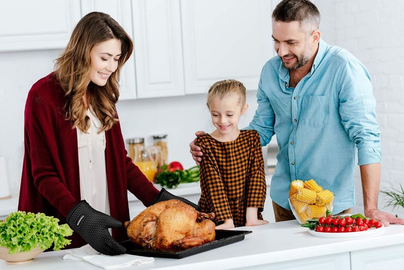 Kitchen perfection XL Silicone Smoker Oven Gloves -Extreme Heat Resistant BBQ Gloves -Handle Hot Food Right on Your Grill Fryer & Pit | Waterproof Oven Mitts Grill Gloves |Superior Value Set+3 Bonuses - Image 4
