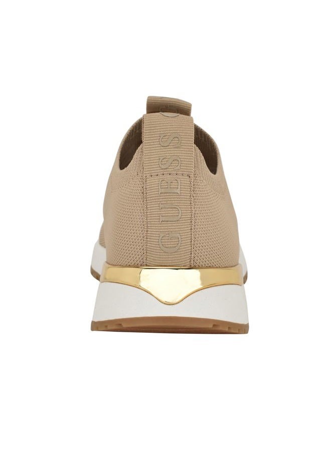 GUESS حذاء جيس النسائي فارو، طبيعي فاتح 110، 37 EU - Image 3