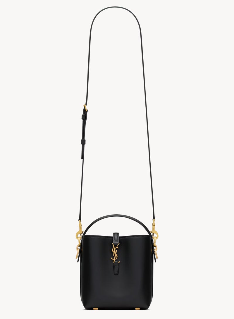 ایو سن لوران حقيبة دلو لو 37 YSL من الجلد الناعم - Image 2