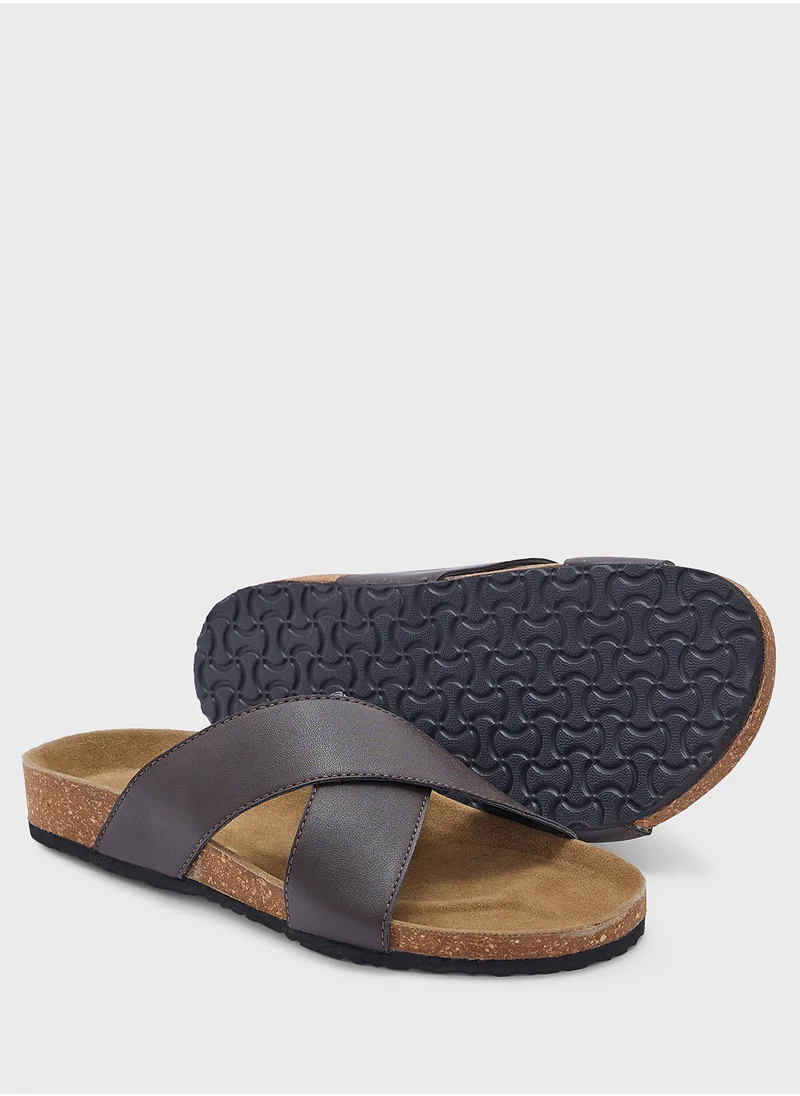 روبرت وود Arch Support Cross Strap Sandals