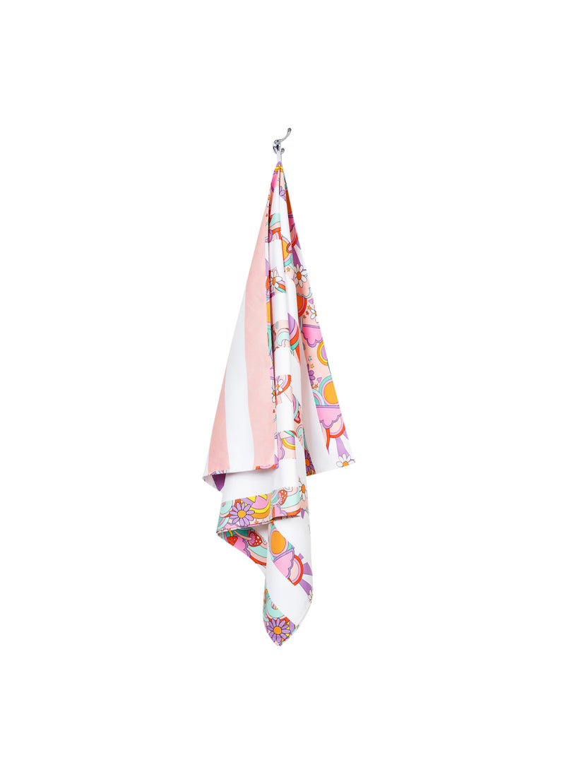 Dock & Bay Dock & Bay Kids Beach Towel, Quick Dry, Sand Free, Compact & Lightweight, 100% Recycled, Medium 130x70cm) - PINK POWER  - Image 2