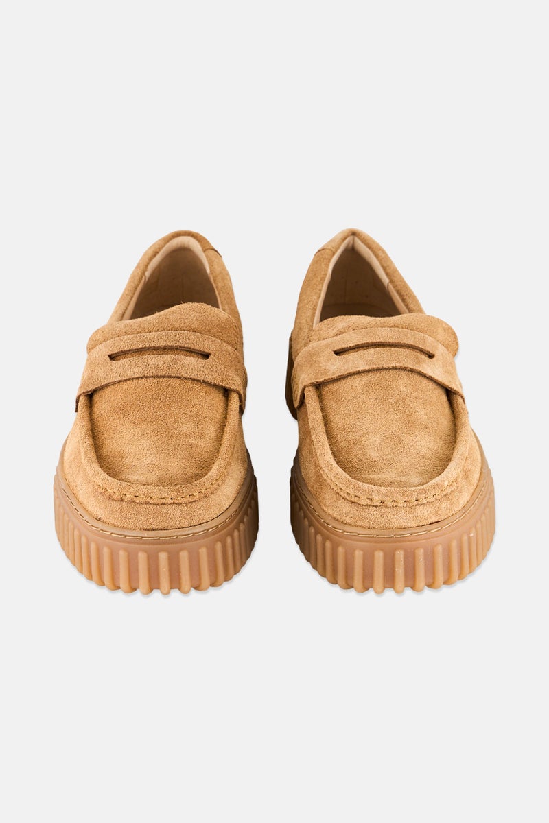 clarks Women Torhill Penny Standard Fit Slip On Casual Shoes, Light Tan  - Image 4