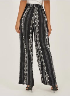 Styli Printed Wide Leg Pants  - Image 4