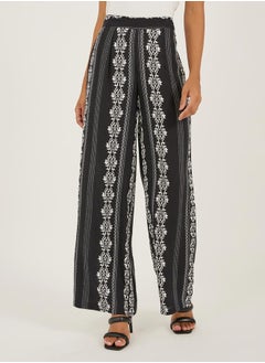 Styli Printed Wide Leg Pants  - Image 2