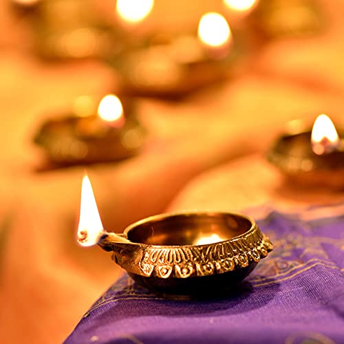 Hashcart Brass Diya for Puja Kuber Diya [ Pack of 8 ] - Handmade Indian Puja Oil Lamp for Diwali Decorations - Diwali Diyas Indian Return Gifts [ Size 2.5 inch, Small ] Hashcart® - Image 4