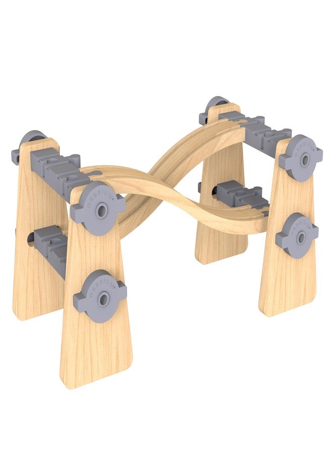 Orbrium مجموعة السكك الحديدية الخشبية المرتفعة النهائية من ORBRIUM - 68 قطعة مع محطة مرتفعة، مسارات مزدوجة، أعمدة منزلقة، مسارات صاعدة، دعامات - متوافقة مع Brio وThomas والمزيد - Image 4