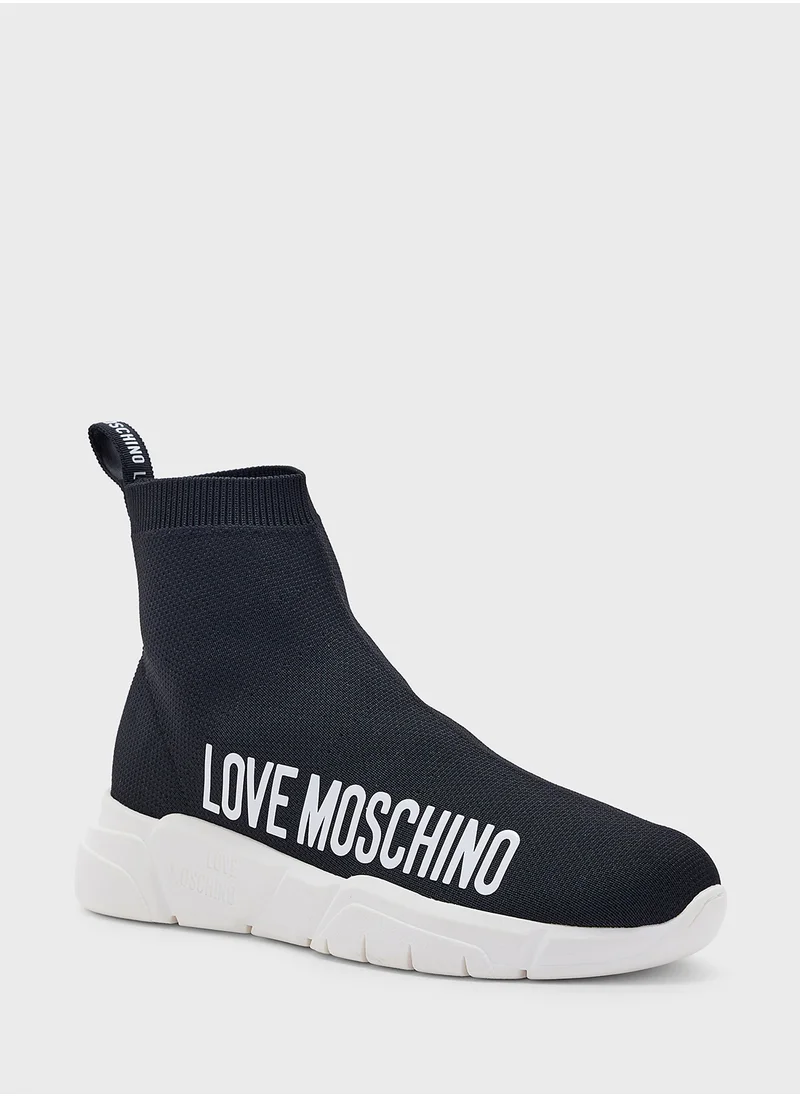 لوف موسكينو Ankle High Top Sneakers