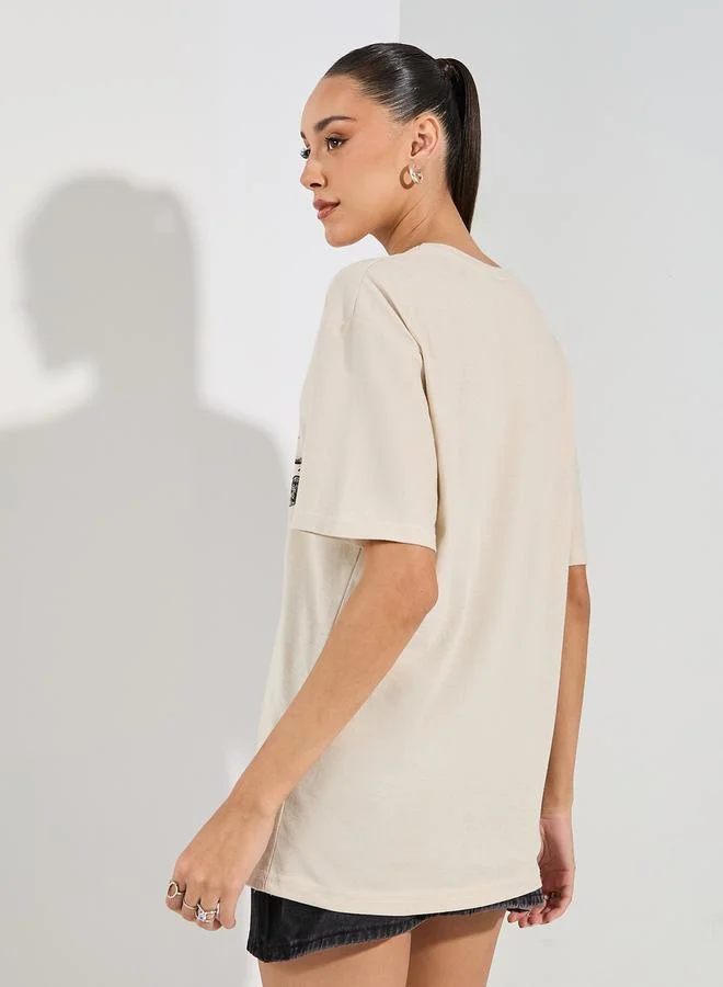Styli Oversized Sun and Moon Graphic Print Drop Shoulder T-Shirt