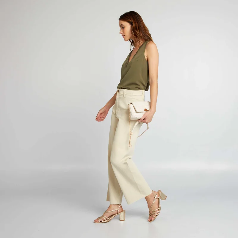 Kiabi Sleeveless Blouse With Lace Collar Khaki