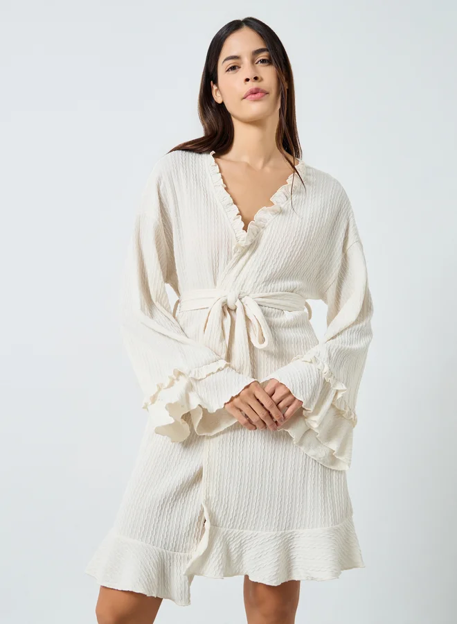 ستايلي روب بتفاصيل كشكش مع ربطة