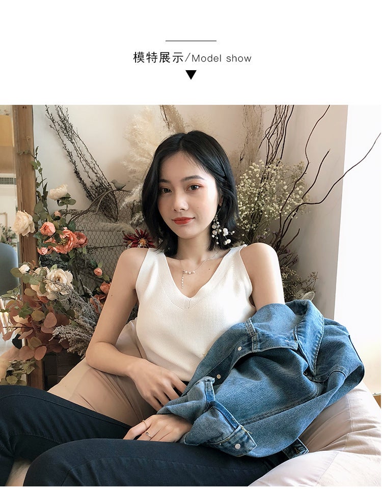 Camisole womens inner wear ice silk wool outer wear 2023 Summer sleeveless knitted loose V-neck short bottoming shirt Apricot  - Image 2