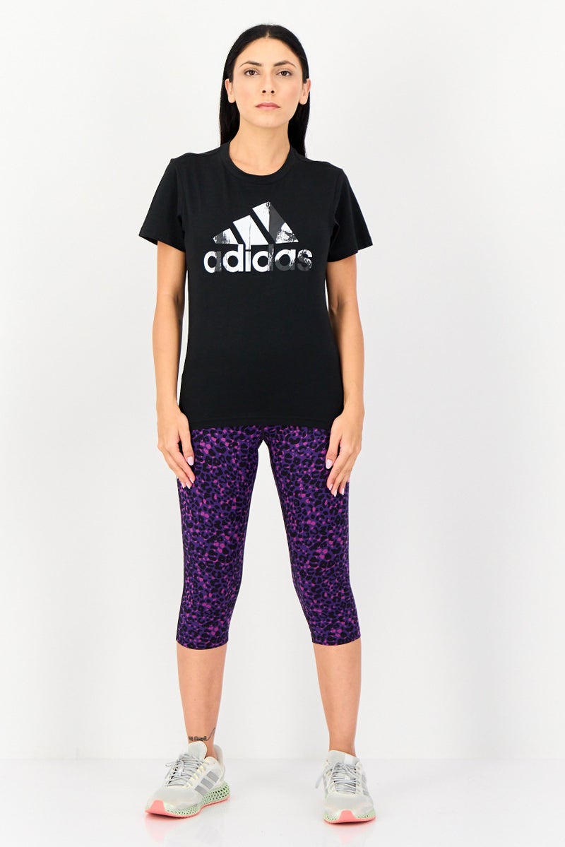 Adidas تي شيرت رياضي نسائي بأكمام قصيرة مناسب في الهواء الطلق، أسود - Image 2