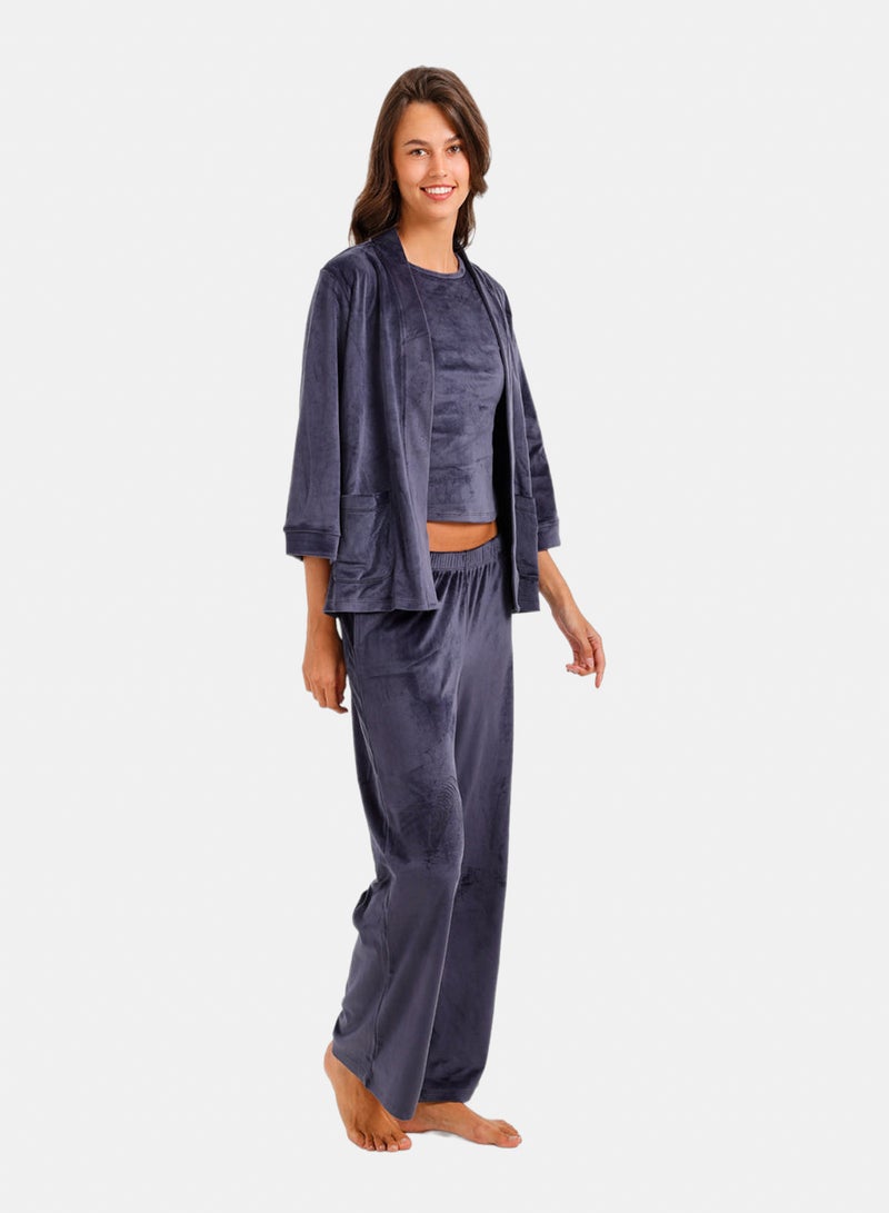 Carina Velvet 3-Piece Pyjama - Image 2