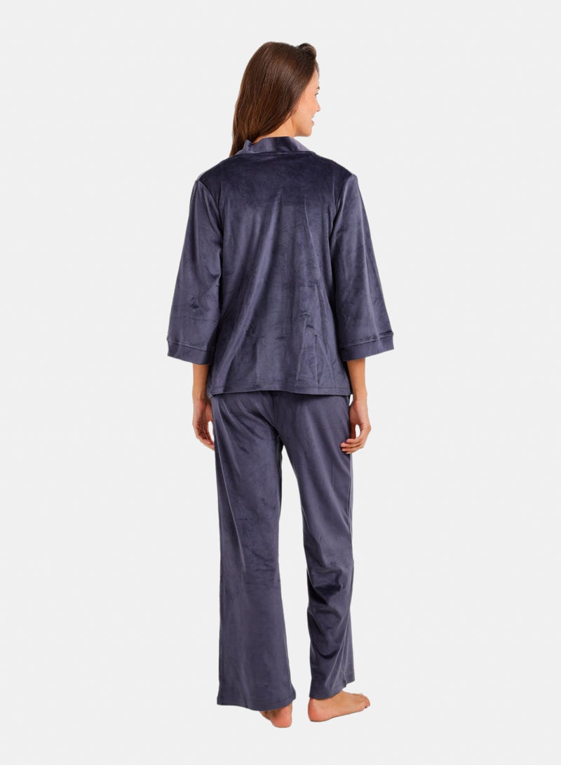 Carina Velvet 3-Piece Pyjama - Image 5