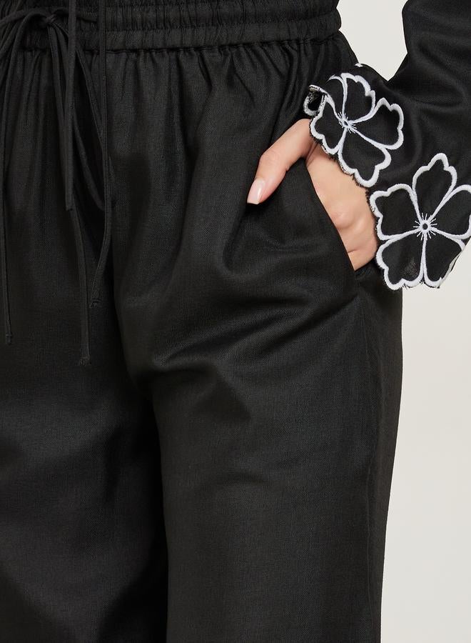 ستايلي بنطال مطرز بأرجل واسعة - Image 3