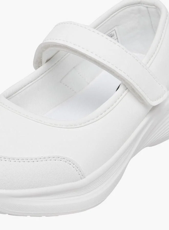 داش حذاء مدرسي بناتي بلون سادة مع إغلاق بشريط لاصق