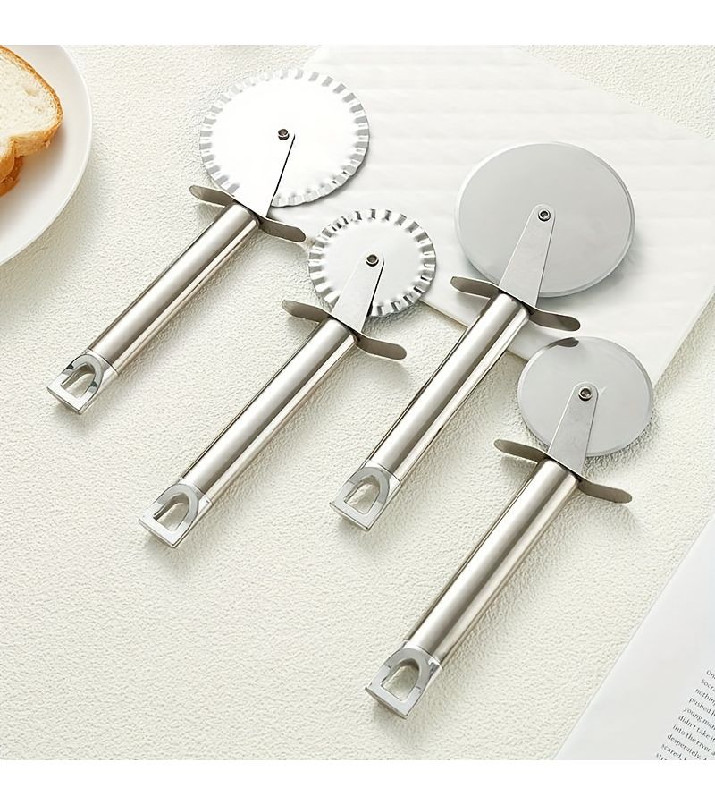 Golden Premium Pizza Cutter Comfortable Grip Creative Kitchen Tool - Image 5