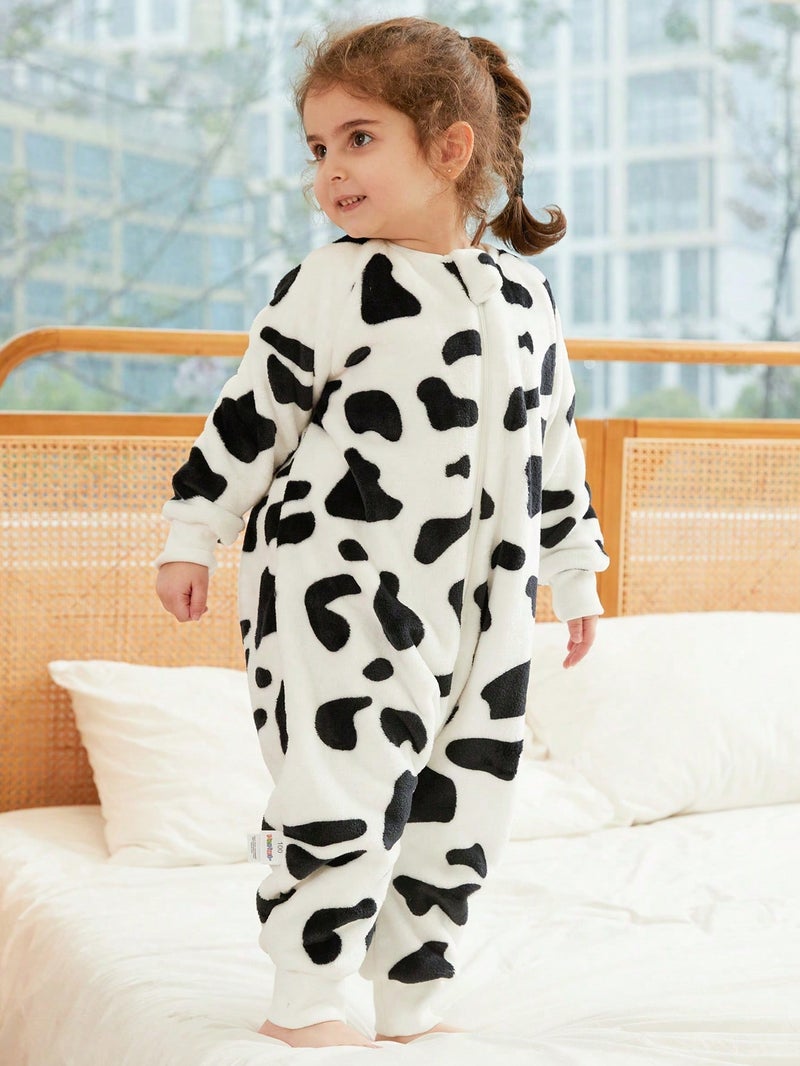 Kids Sleepwear with Cow Print – Cozy Pajamas with Comfortable Zipper Design - Image 1