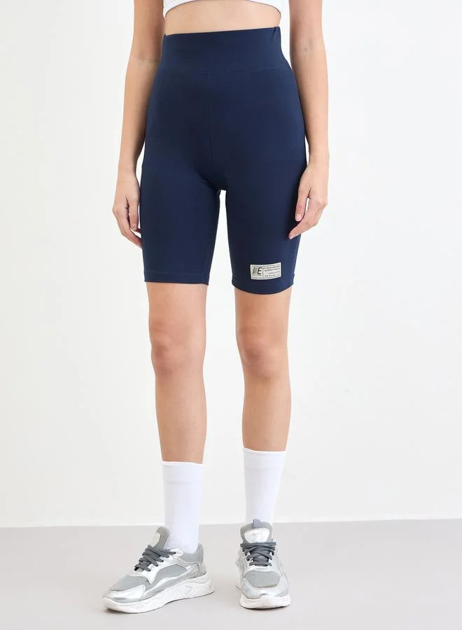 ستايلي شورت ركوب دراجات بتفاصيل شارة