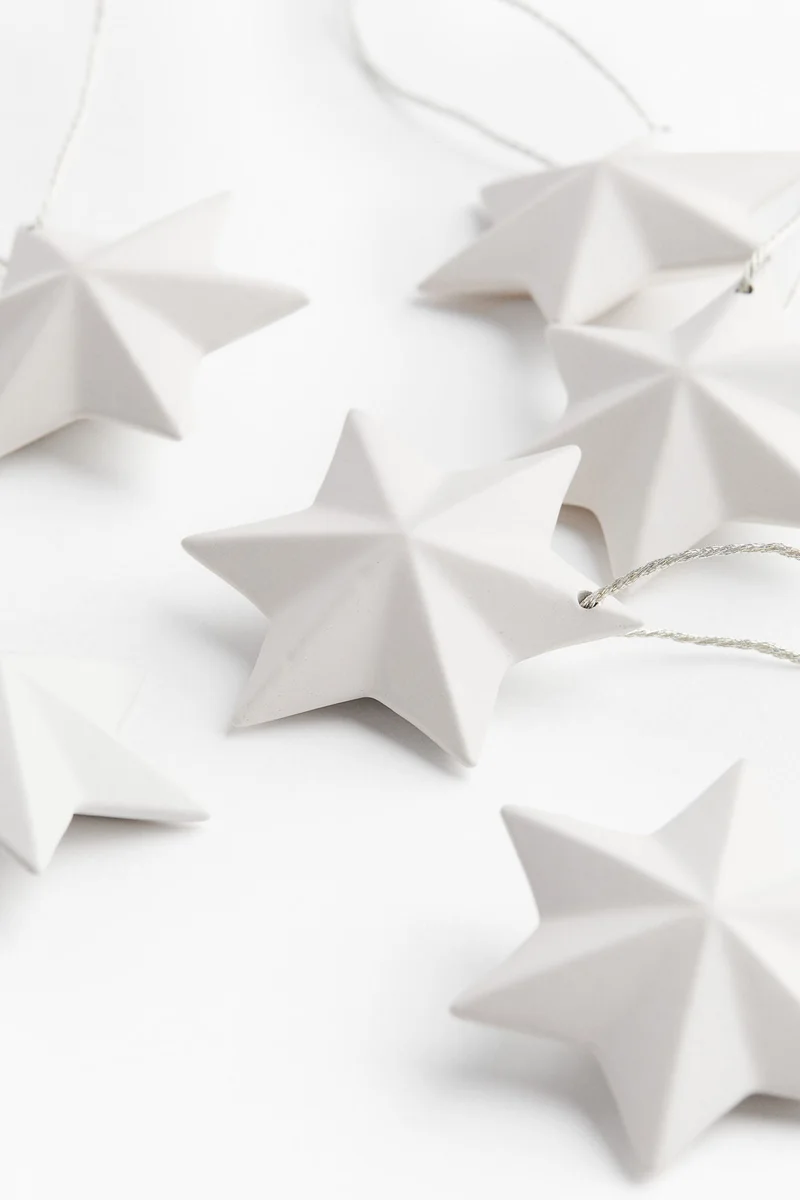 H&M 6-pack  decorations