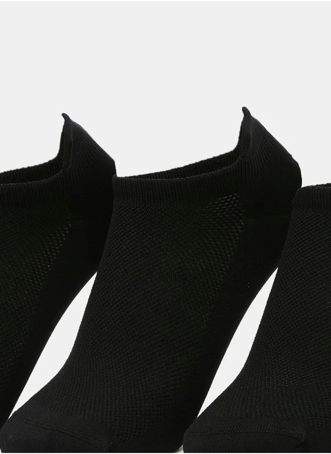 Dash Women's Solid Ankle Length Sports Socks - Set of 3