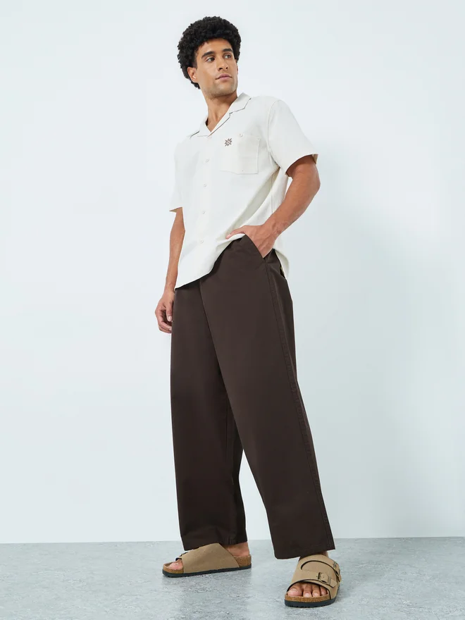 ستايلي Styli Men Brown Solid Baggy Pants with Key Loop
