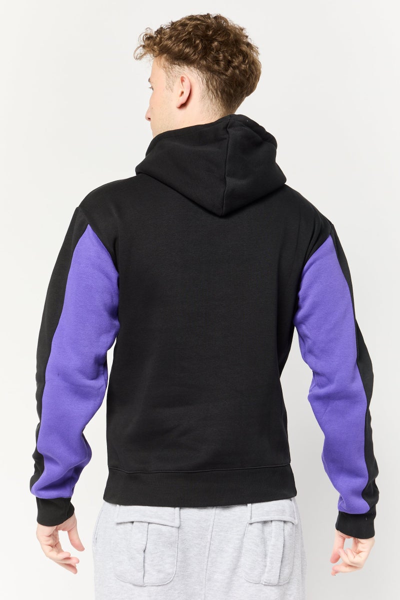 Reebok هودي رياضي للرجال بأكمام طويلة مناسب للخارج، متعدد الألوان - Image 4