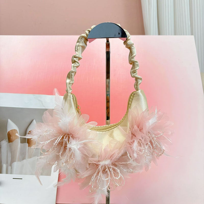 Sweet Socialite Exquisite Temperament Evening Bag Fashion Fresh Feather Flower Beaded Pleated Fashion Portable Underarm Bag - Image 2