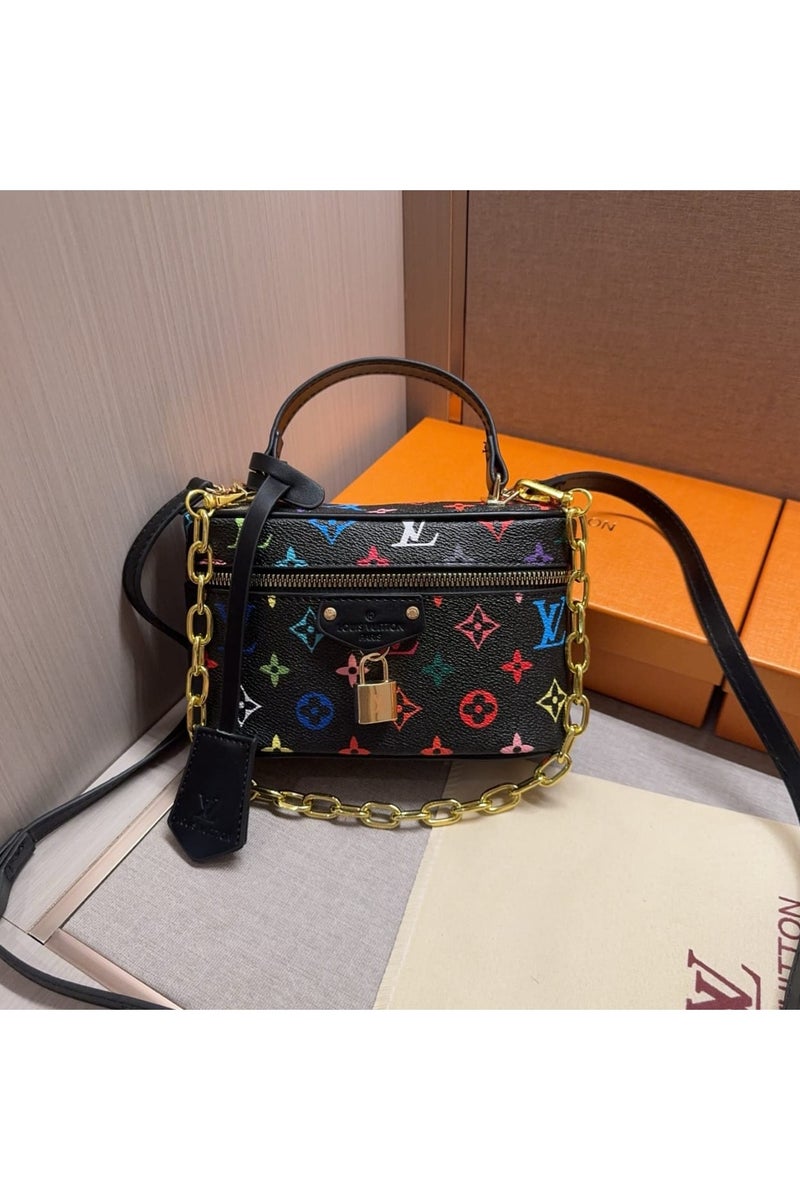 Louis Vuitton women's bag  high-quality brand