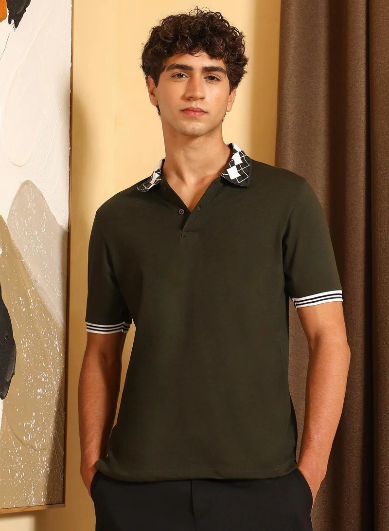 Campus Sutra Men Block Argyle-Knit Polo T-Shirt | Jacquard Polo Neck , Short Tipping Cuff Sleeves | Half-Button , Straight Hem | Colourblock Plain | Knitted Fabric For Casual & Daily Wear | Green
