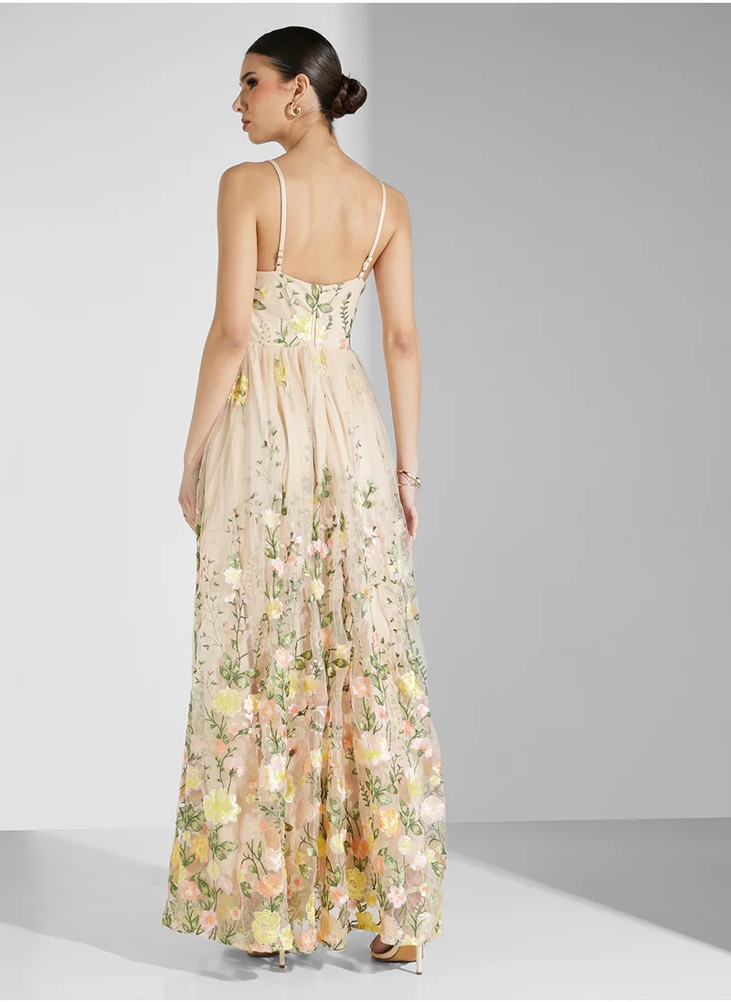 مايا Cami Floral Embroidered Maxi Dress