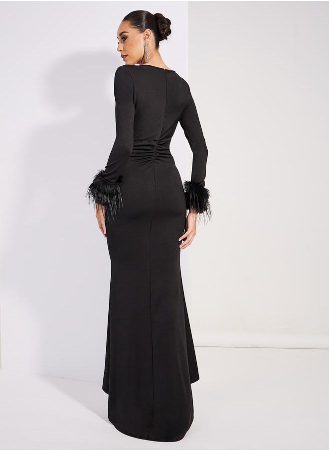 Gathered Front Faux Fur Detail Maxi Dress - pzsku/Z4B61A715026785FC392EZ/45/_/1716814580/a1f60dfc-5652-4d49-9478-678f60464a28