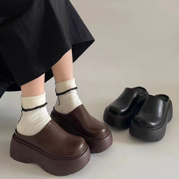 Trendy Thick-Soled Height-Increasing Slippers For Women 2025 Autumn New Popular Fashion Versatile Outdoor High-Heeled Closed-Toe Mules - Image 1