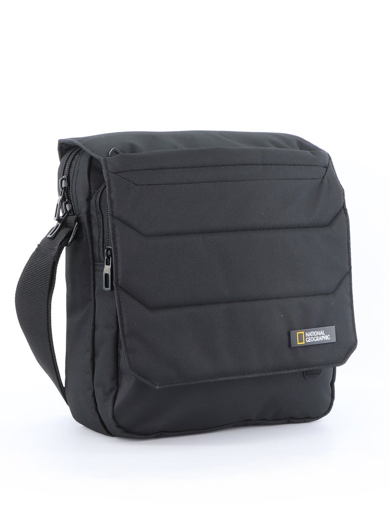 National Geographic Pro Shoulder Bag Black, Stylish for Men and Women Compact and Versatile, Portable Organizer for Travel, Business, University