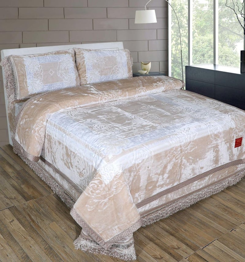 Petals Dreams Carnation 4 Piece Wedding Bedding Set Blanket Set Tuscany 