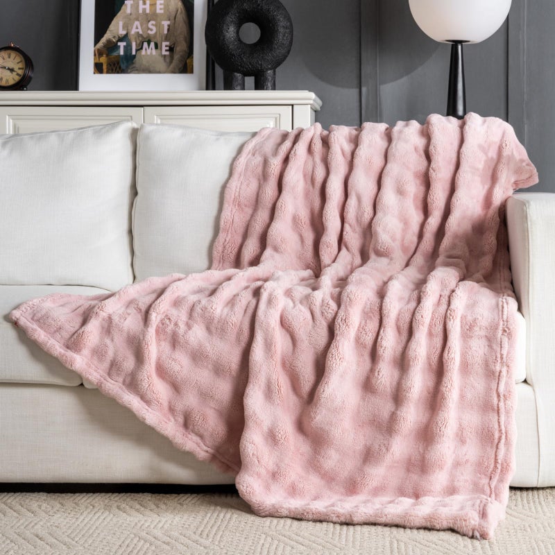 Pink Faux Fur Throw Blanket for Couch Soft Fluffy Bubble Blanket for Bed Sofa Thick Warm Plush Fuzzy Rabbit Fur Blanket for Cute Home Decor 50X 60