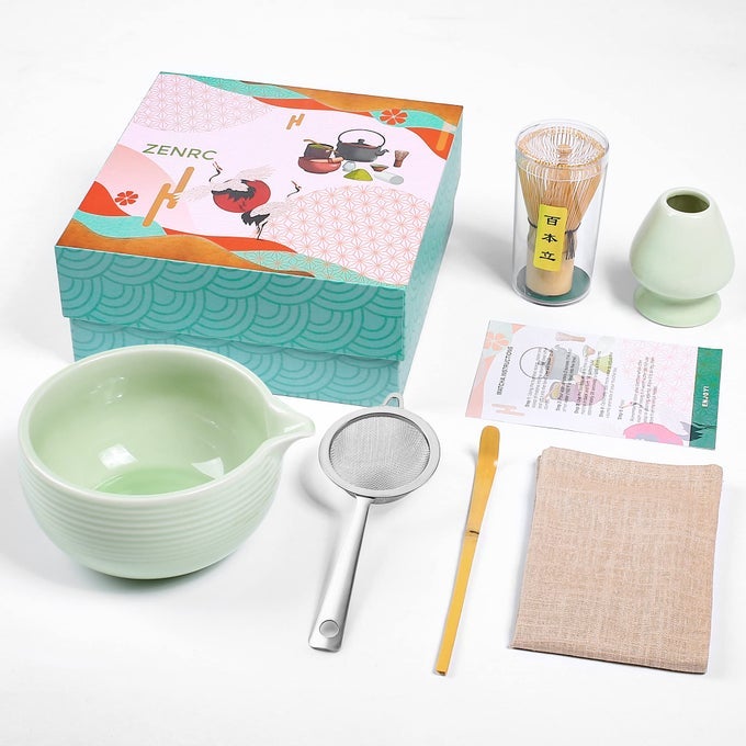 CEREMONY MATCHA KIT BAMBOO MATCHA WHISK CHASEN SCOOP CHASHAKU CHAWAN BOWL WITH POURING SPOUT WHISK HOLDER STRAINER THE PERFECT MATCHA SET APPLE GREEN SET OF 6