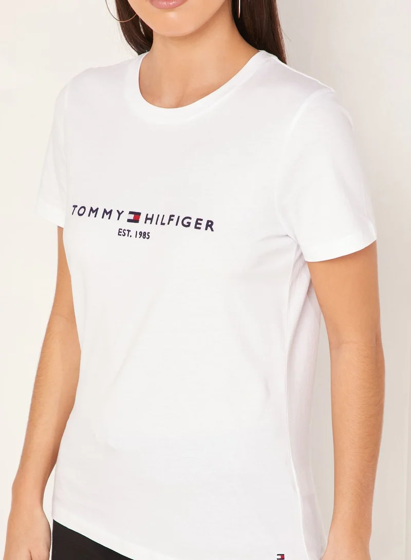 TOMMY HILFIGER Crew Neck Logo T-Shirt