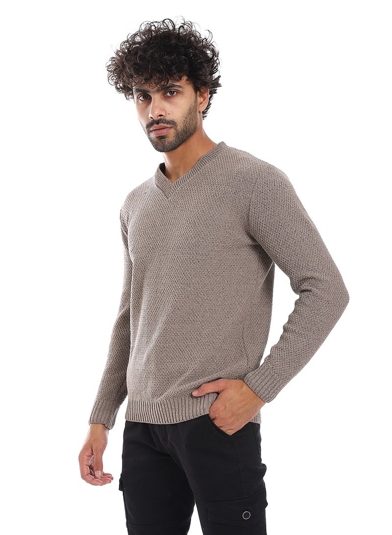 Caesar Wool Mens Pullover With V Neck  - Image 4