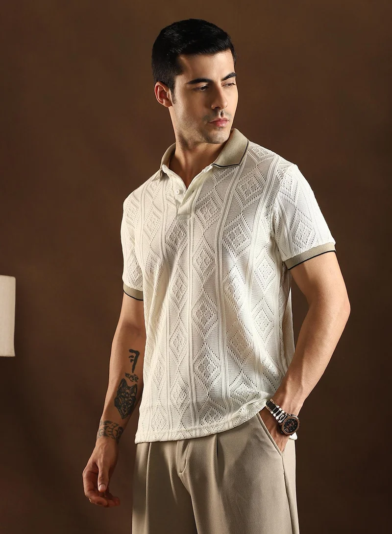Campus Sutra Campus Sutra Men's Chalk White & Sand Beige Contrast Rhombus Polo T-Shirt For Casual Wear | Polo Neck | Short Cuffed Sleeves | Half-Button Closure | T-Shirt Crafted With Comfort Fit For Everyday Wear
