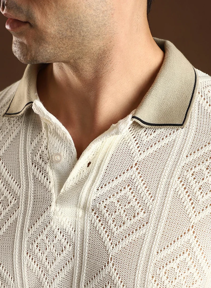 Campus Sutra Campus Sutra Men's Chalk White & Sand Beige Contrast Rhombus Polo T-Shirt For Casual Wear | Polo Neck | Short Cuffed Sleeves | Half-Button Closure | T-Shirt Crafted With Comfort Fit For Everyday Wear