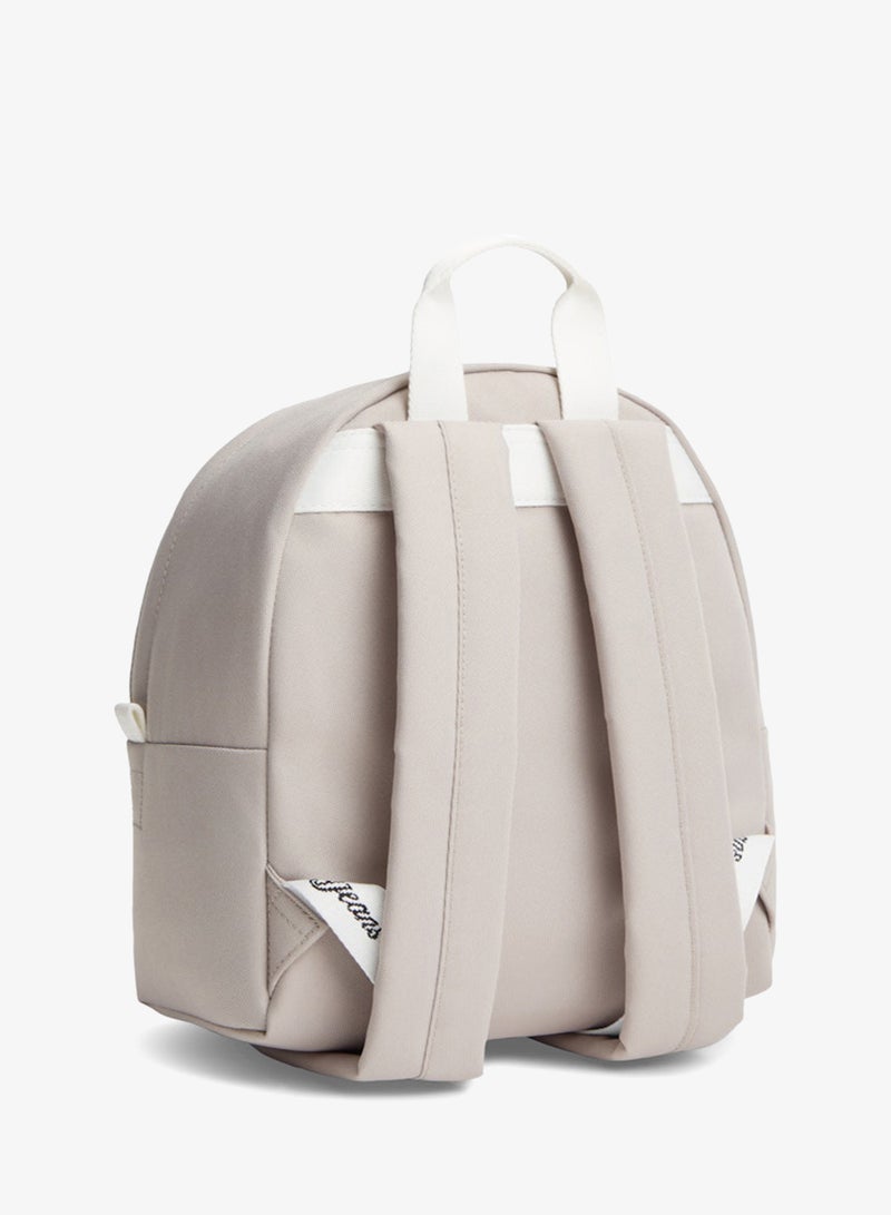 TOMMY JEANS Essential Logo Dome Backpack - Image 3