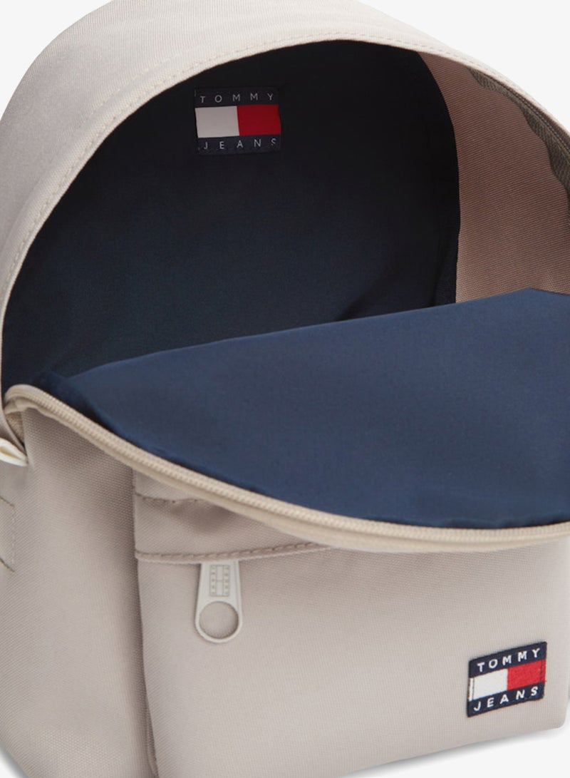 TOMMY JEANS Essential Logo Dome Backpack - Image 5