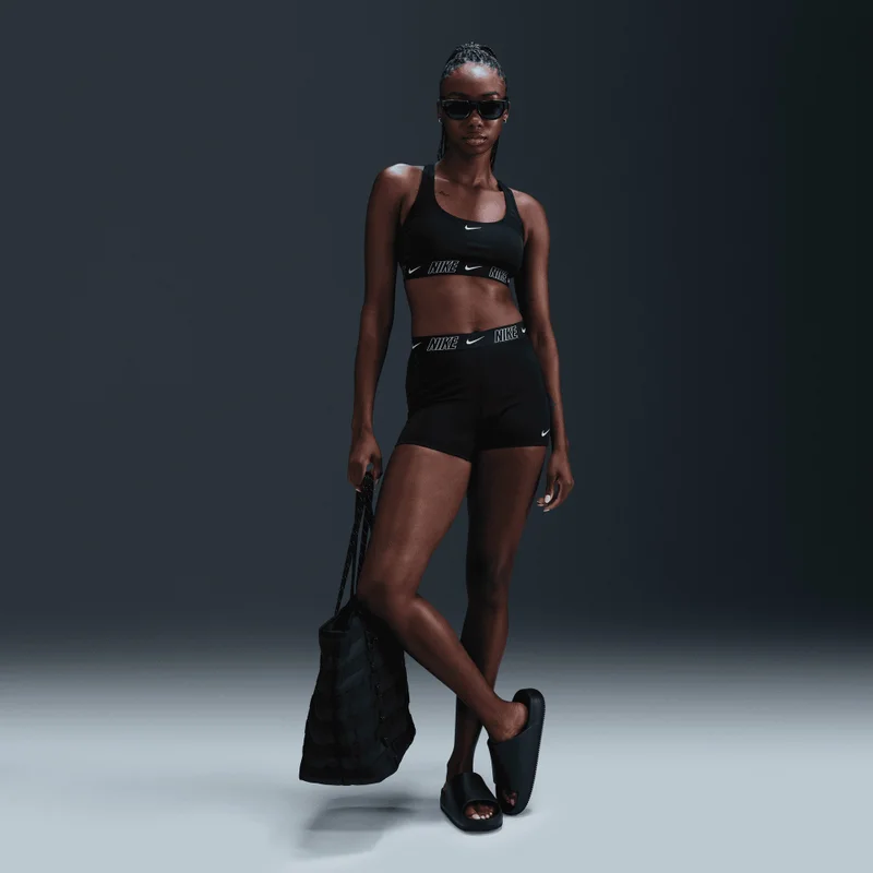 نايكي شورت السباحة لوجو تيب للنساء